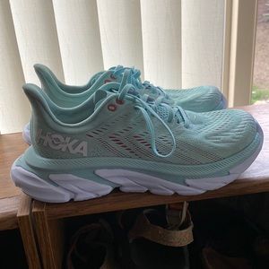 Hoka Clifton Edge